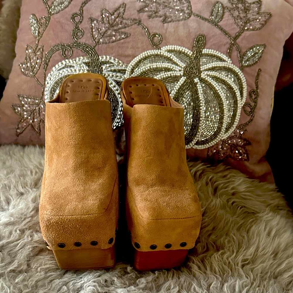 Ugg eckhaus latte high wedge mule 8